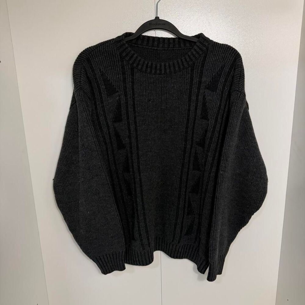 Unbranded Men's Grey and Black Jumper